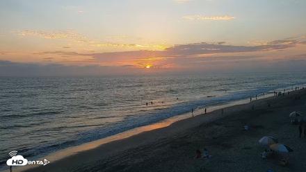Carlsbad Beach Surf Live Webcam - Aug 5, 2026, 7:40pm PDT