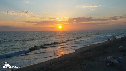 Carlsbad Beach Surf Live Webcam - Aug 5, 2026, 7:36pm PDT