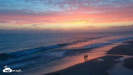 Carlsbad Beach Surf Live Webcam - Jul 25, 2026, 8:09pm PDT