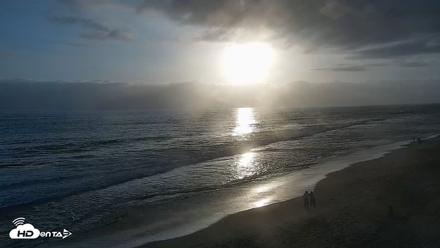 Carlsbad Beach Surf Live Webcam - Jun 7, 2026, 7:24pm PDT