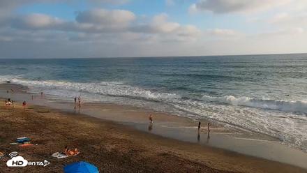 Carlsbad Beach Surf Live Webcam - Aug 30, 2026, 6:28pm PDT
