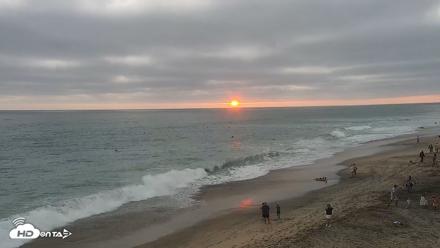 Carlsbad Beach Surf Live Webcam - Jul 29, 2026, 7:47pm PDT