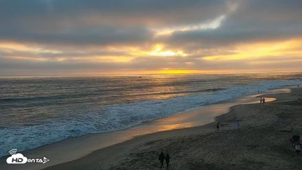 Carlsbad Beach Surf Live Webcam - Jul 8, 2026, 7:49pm PDT
