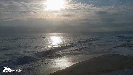 Carlsbad Beach Surf Live Webcam - Jul 25, 2026, 6:52pm PDT