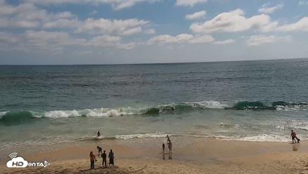 Carlsbad Beach Surf Live Webcam - Jul 1, 2026, 4:14pm PDT
