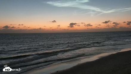 Carlsbad Beach Surf Live Webcam - Sep 16, 2026, 7:28pm PDT