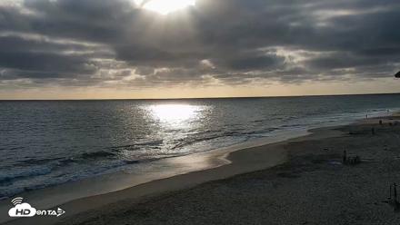 Carlsbad Beach Surf Live Webcam - Jun 30, 2026, 6:43pm PDT