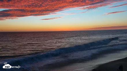 Carlsbad Beach Surf Live Webcam - Sep 5, 2026, 7:16pm PDT
