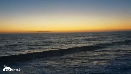 Carlsbad Beach Surf Live Webcam - Oct 8, 2026, 6:47pm PDT