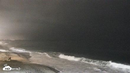 Carlsbad Beach Surf Live Webcam - Aug 1, 2026, 11:22pm PDT