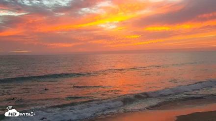 Carlsbad Beach Surf Live Webcam - Sep 26, 2026, 6:52pm PDT
