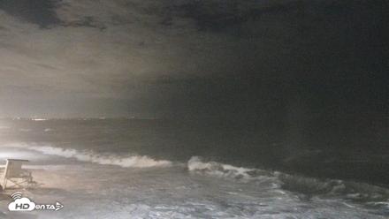 Carlsbad Beach Surf Live Webcam - Sep 8, 2026, 8:03pm PDT