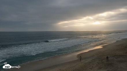 Carlsbad Beach Surf Live Webcam - Jun 6, 2026, 8:16pm PDT