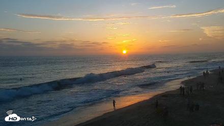 Carlsbad Beach Surf Live Webcam - Jul 24, 2026, 7:50pm PDT