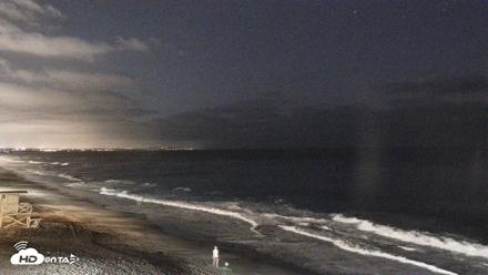Carlsbad Beach Surf Live Webcam - Sep 3, 2026, 8:07pm PDT