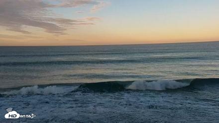 Carlsbad Beach Surf Live Webcam - Sep 5, 2026, 6:55am PDT