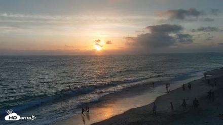 Carlsbad Beach Surf Live Webcam - Aug 10, 2026, 7:29pm PDT