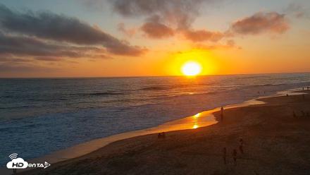 Carlsbad Beach Surf Live Webcam - Jul 7, 2026, 8:00pm PDT