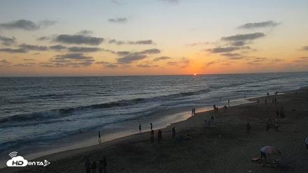 Carlsbad Beach Surf Live Webcam - Jul 6, 2026, 8:03pm PDT