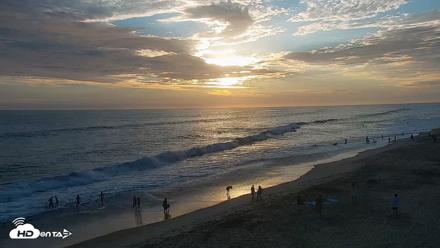 Carlsbad Beach Surf Live Webcam - Jul 20, 2026, 7:28pm PDT