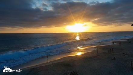 Carlsbad Beach Surf Live Webcam - Jul 1, 2026, 7:48pm PDT