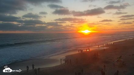 Carlsbad Beach Surf Live Webcam - Jun 21, 2026, 7:59pm PDT
