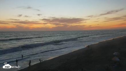 Carlsbad Beach Surf Live Webcam - Aug 17, 2026, 7:41pm PDT