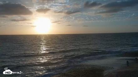 Carlsbad Beach Surf Live Webcam - Sep 20, 2026, 6:31pm PDT