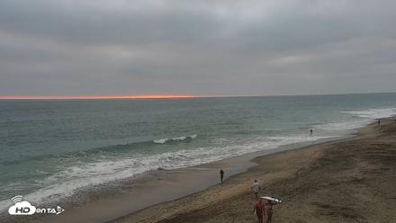 Carlsbad Beach Surf Live Webcam - Jul 30, 2026, 7:39pm PDT