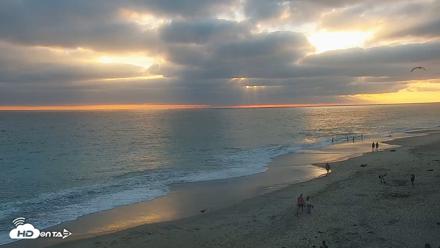 Carlsbad Beach Surf Live Webcam - Jun 26, 2026, 7:37pm PDT