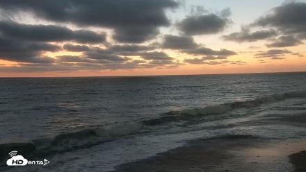 Carlsbad Beach Surf Live Webcam - Sep 22, 2026, 7:13pm PDT
