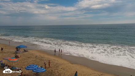 Carlsbad Beach Surf Live Webcam - Jul 20, 2026, 4:32pm PDT