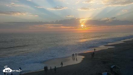 Carlsbad Beach Surf Live Webcam - Jun 23, 2026, 7:48pm PDT