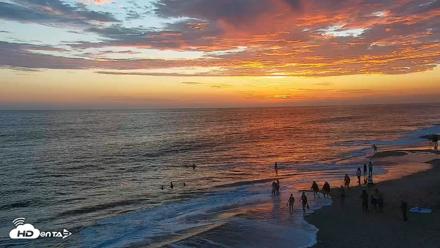 Carlsbad Beach Surf Live Webcam - Jul 12, 2026, 8:04pm PDT