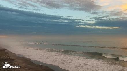 Carlsbad Beach Surf Live Webcam - Sep 7, 2026, 6:31am PDT
