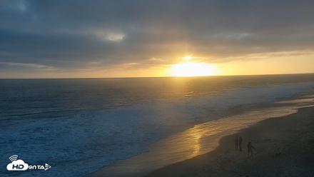 Carlsbad Beach Surf Live Webcam - Jun 15, 2026, 7:42pm PDT