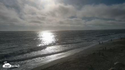 Carlsbad Beach Surf Live Webcam - Jul 22, 2026, 6:32pm PDT