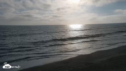 Carlsbad Beach Surf Live Webcam - Aug 17, 2026, 6:26pm PDT