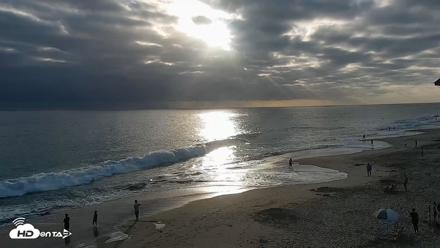 Carlsbad Beach Surf Live Webcam - Jun 28, 2026, 7:10pm PDT