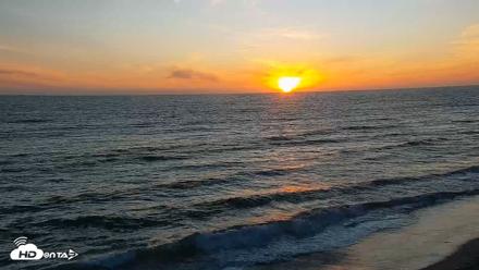 Carlsbad Beach Surf Live Webcam - Apr 15, 2026, 7:21pm PDT