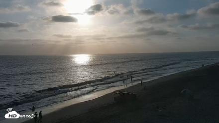Carlsbad Beach Surf Live Webcam - Aug 4, 2026, 6:51pm PDT
