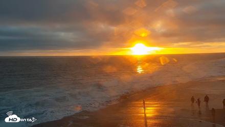 Carlsbad Beach Surf Live Webcam - Jun 13, 2026, 7:48pm PDT