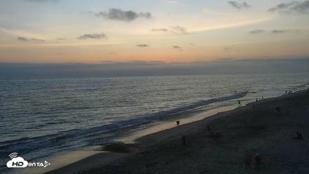 Carlsbad Beach Surf Live Webcam - Aug 6, 2026, 7:50pm PDT