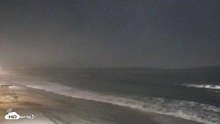 Carlsbad Beach Surf Live Webcam - Aug 26, 2026, 12:11am PDT