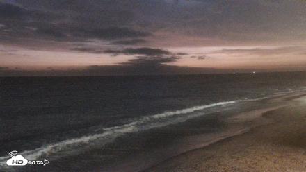 Carlsbad Beach Surf Live Webcam - Aug 10, 2026, 8:29pm PDT