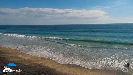 Carlsbad Beach Surf Live Webcam - Sep 9, 2026, 4:11pm PDT