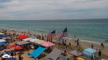 Carlsbad Beach Surf Live Webcam - Jul 4, 2026, 12:07pm PDT