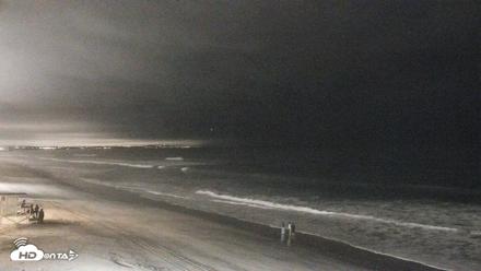 Carlsbad Beach Surf Live Webcam - Aug 14, 2026, 5:04am PDT