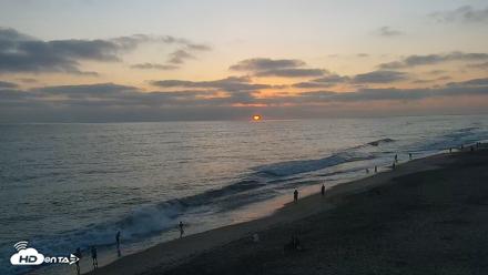 Carlsbad Beach Surf Live Webcam - Jul 31, 2026, 7:47pm PDT