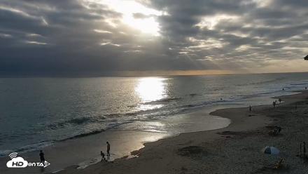Carlsbad Beach Surf Live Webcam - Jun 28, 2026, 7:10pm PDT